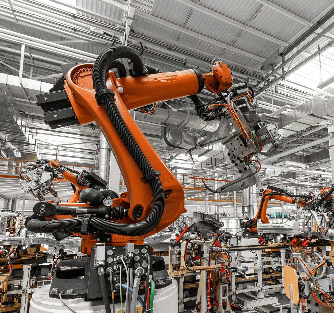 photo-automobile-production-line-welding-car-body-modern-car-assembly-plant-auto-industry photo-automobile-production-line-welding-car-body-modern-car-assembly-plant-auto-industry